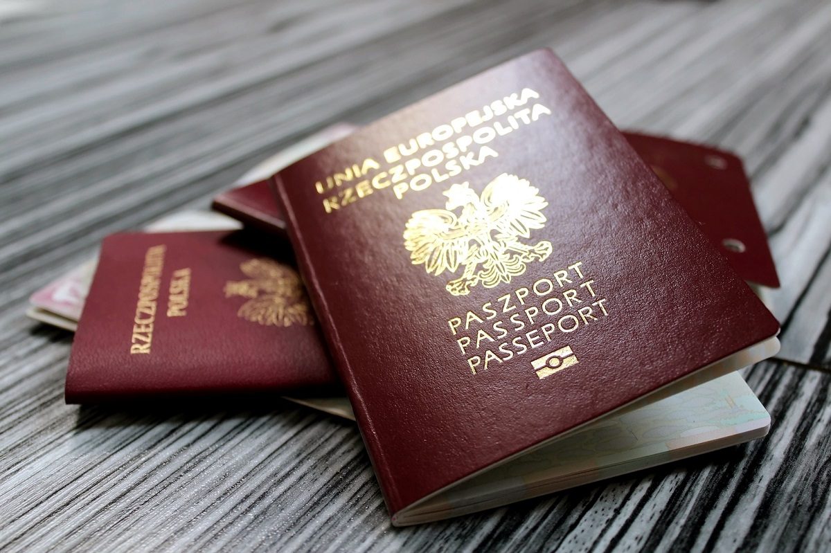 Wyjazd za granicę? Nie zapomnij wziąć ze sobą tych rzeczy