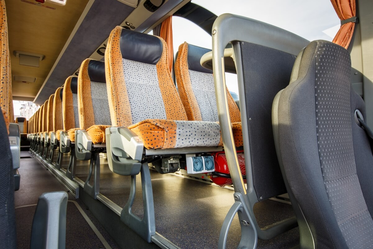 Miejsca siedzące w busie setra 416 hdh Białystok